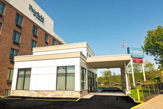 Fairfield Inn by Marriott JFK Airport - 3