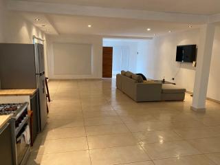 Casa amplia de parque - Necochea - 2