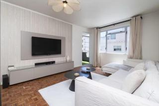 Modern 2 Bedroom Apartment, Pleasant Ways, Seapoint - Kapstadt - 8