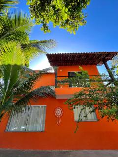 Casa espaçosa com piscina, no melhor bairro de Arraial d ajuda, a 7 minutos da praia - Porto Seguro - 1