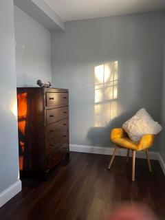 Mi casa es su casa! Sunny,spacious 3BR - 9