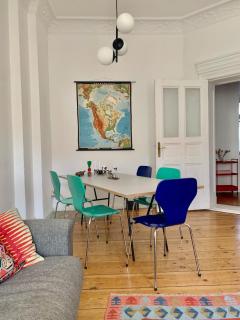 Colorful design 2room w balcony next Maybachufer - 3