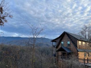 Brand New Chalet With Spectacular Views- Ursa Mons - Gatlinburg - 6