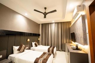 RAJWADA RESORT & HOTEL - 2