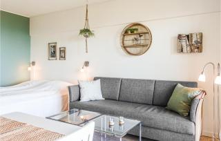 Awesome Apartment In Allinge - Allinge - 8