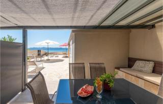 Amazing Apartment In Petrcane With Wifi - Petrcane - 3