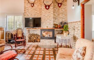 Beautiful Home In Alcolea Del Rio - Alcolea del Río - 7