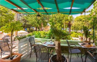 Stunning Apartment In Punat With Wifi - 3