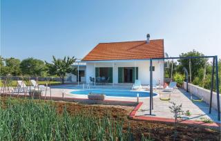 Three-Bedroom Holiday Home In Rozovac - Lozovac - 6
