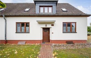 Cozy Apartment In Rechlin With Sauna - Rechlin - 4