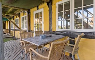 2 Bedroom Awesome Apartment In Svaneke - Svaneke - 3