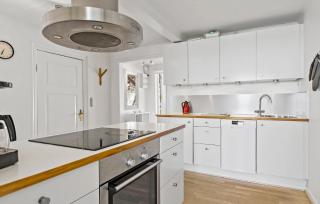2 Bedroom Awesome Apartment In Svaneke - Svaneke - 5