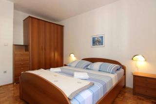 Eco-Apartments with nice garden - Baška Voda - 4