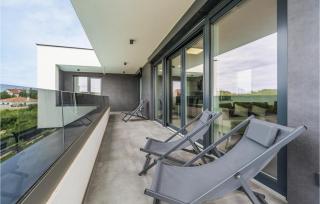 3 Bedroom Amazing Home In Valbandon - Valbandon - 8