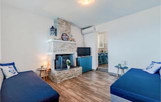One-Bedroom Holiday Home In Potomje - Potomje - 7