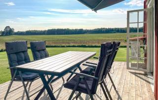 Beautiful Home In Vålberg With Wifi - 1