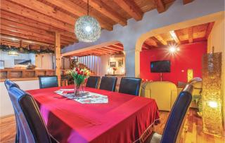 Stunning Home In Sinj With Jacuzzi - Sinj - 6