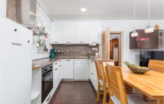 2 Bedroom Nice Home In Pula - Pula - 5