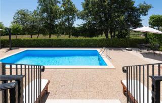 House Tolic - 2