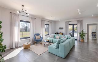 Amazing Home In Marcana - Marčana - 1