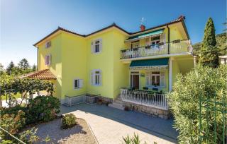 3 Bedroom Awesome Apartment In Lovran - Lovran - 9