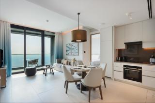 Livbnb -1B Coastal Living with Amazing Sea and Marina Views - Dubai - 1