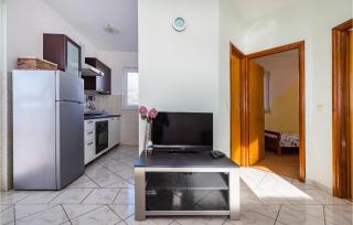 Nice Apartment In Rtina With Wifi - 6