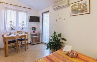 Lovely Apartment In Rovinj With Wifi - Rovinj - 8