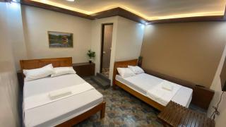 Mom's Shie Restaurant and Apartelle - Caba - 5