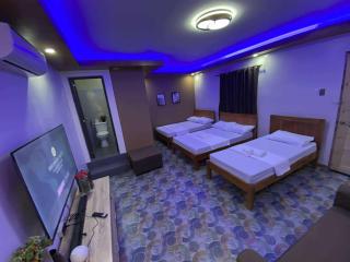 Mom's Shie Restaurant and Apartelle - Caba - 2