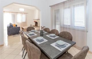 Beautiful Home In Opuzen With Wifi - 6