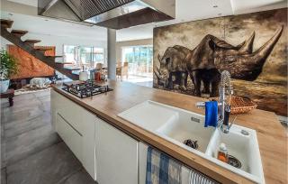 Lovely Home In Cuers With Kitchen - Cuers - 8