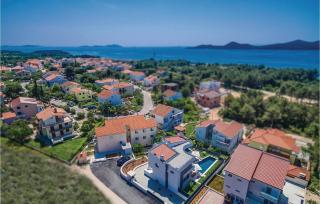 Amazing Home In Biograd With Kitchen - Biograd na Moru - 2