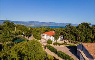 2 Bedroom Pet Friendly Home In Zestilac - 9