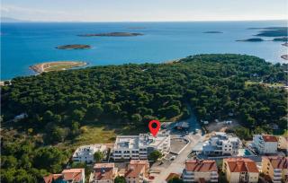 Gorgeous Apartment In Premantura - Premantura - 0