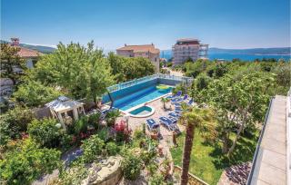 6 Bedroom Beautiful Home In Crikvenica - 1