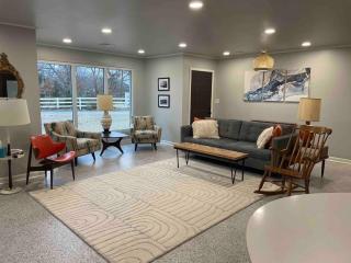 1959 Neighborhood Woods - Tulsa - 7