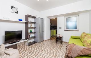 Lovely Home In Gabonjin With Kitchen - Gabonjin - 7