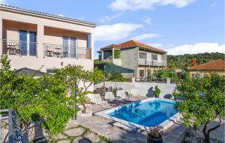 Beautiful Home In Razanj With Wifi - Ražanj - 1