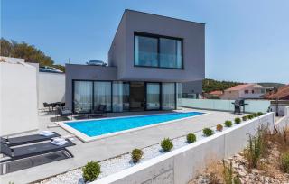 2 Bedroom Stunning Home In Sibenik - Šibenik - 0