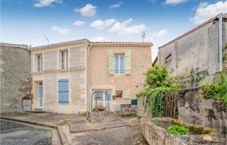 Amazing Home In Mortagne-Sur-Gironde - Mortagne-sur-Gironde - 9