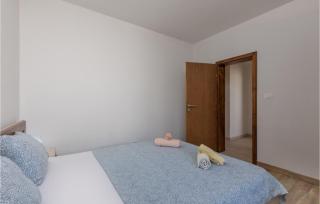 Lovely Apartment In Njivice With Wifi - Njivice - 4