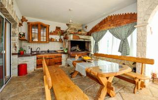 Nice Home In Trogir With House Sea View - 8