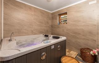 Stunning Home In Mrkopalj With Sauna - 5