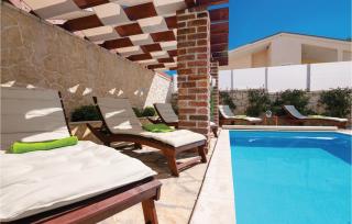 Beach Front Home In Novigrad With Sauna - 4