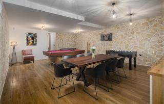 Lovely Home In Funtana With Sauna - 1