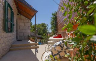 Three-Bedroom Holiday Home In Imotski - 3