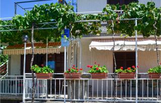 Lovely Apartment In Malinska With Wifi - Malinska - 6