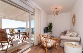 4 Bedroom Beautiful Home In Sevid - Sevid - 7