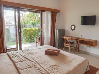 Ayu Guest House 2 - Canggu - 7